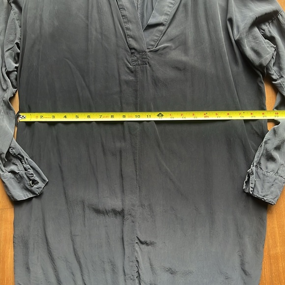 Gypsy 05 Silk Tunic Dress in Botanical gray ombré - Picture 7 of 8